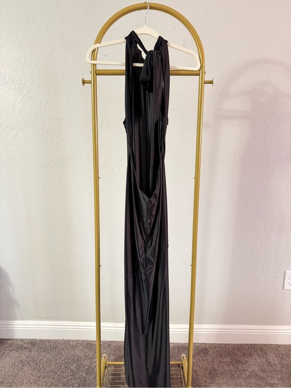 Black Halter Maxi Dress Ruched Bodycon Cutout Open Back High Slit Women’s L - Picture 3 of 4
